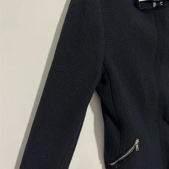 GAP Women's Navy Blazer with Zipper Details size 2 - Picture 4 of 5